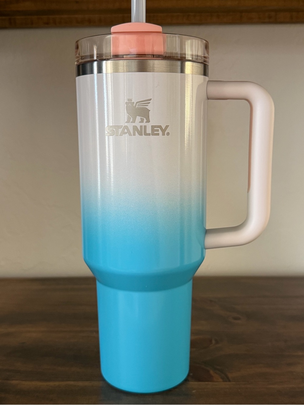 Stanley Quencher 40oz with custom dyed lid